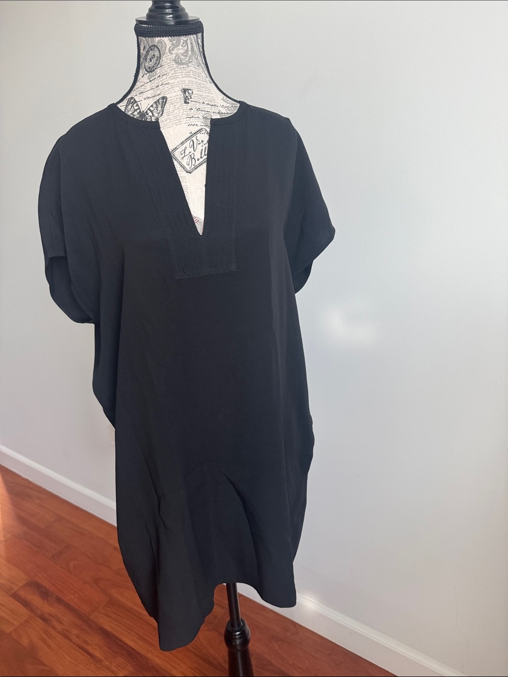 Vince Black V-Neck Shift Dress